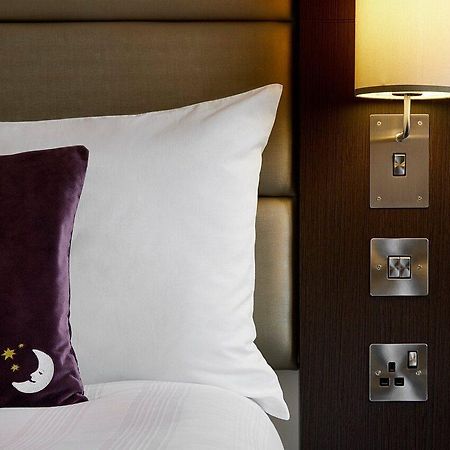 Premier Inn Brentwood Exterior foto